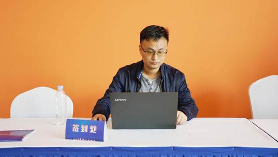 说明: DSC01932